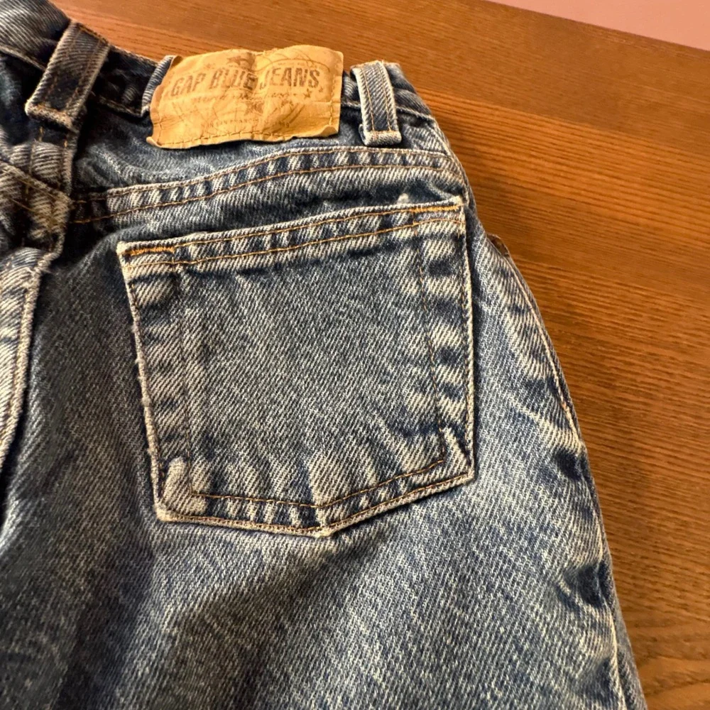 Gap Blue‎ Jeans Easy Fit Kids Size 7 Slim Medium Wash Straight Leg Denim